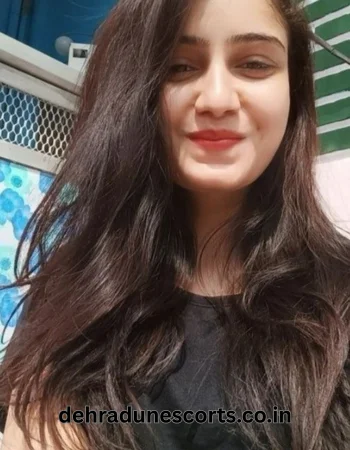 Kirtika - Call Girl in Gurgaon